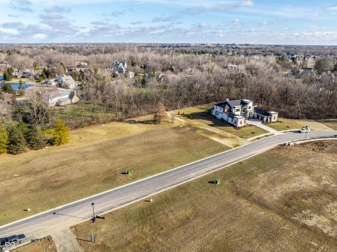 1616 Asherwood Lane Carmel IN 46032