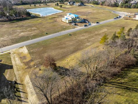 1616 Asherwood Lane Carmel IN 46032