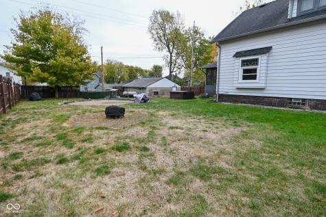 3945 Graceland Avenue Indianapolis IN 46208