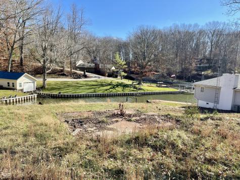 7483 N Beaver Lodge Road Unionville IN 47468