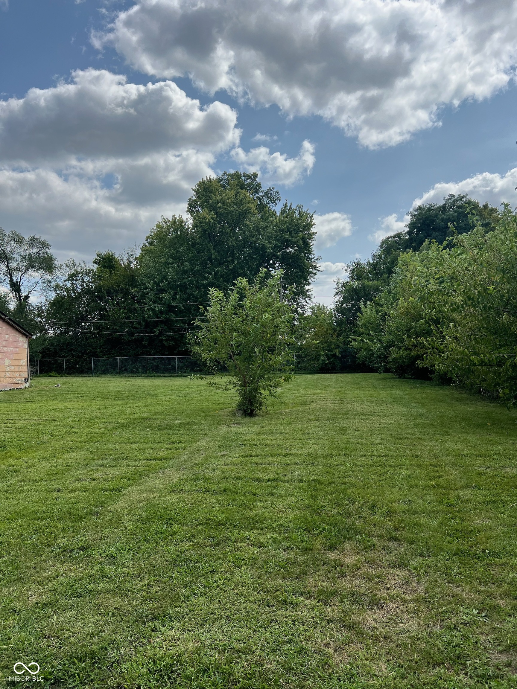 937 Edgemont Avenue Indianapolis IN 46208