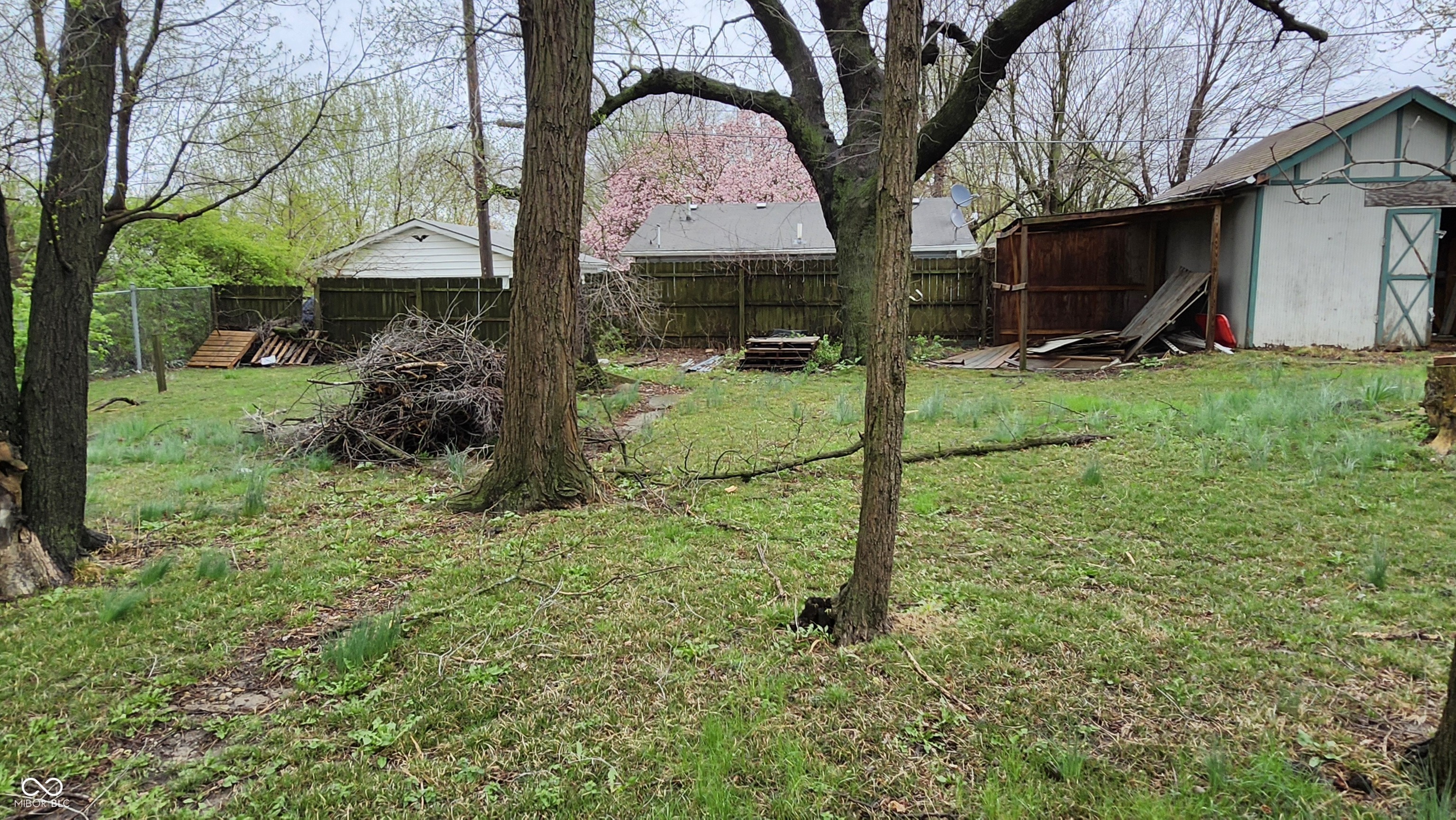 2521 Madison Avenue Indianapolis IN 46225