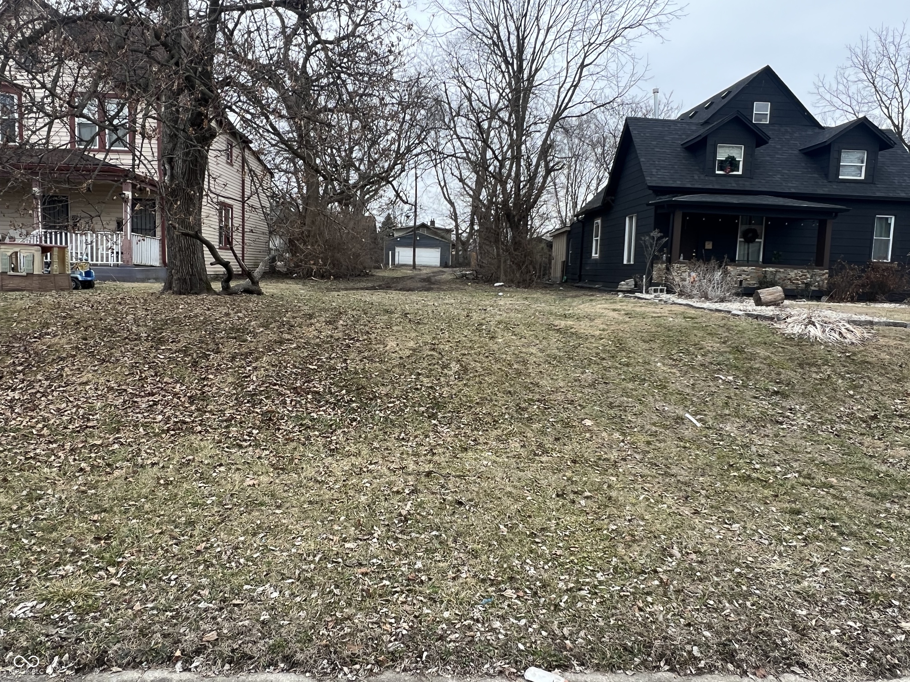 2710 Boulevard Place Indianapolis IN 46208