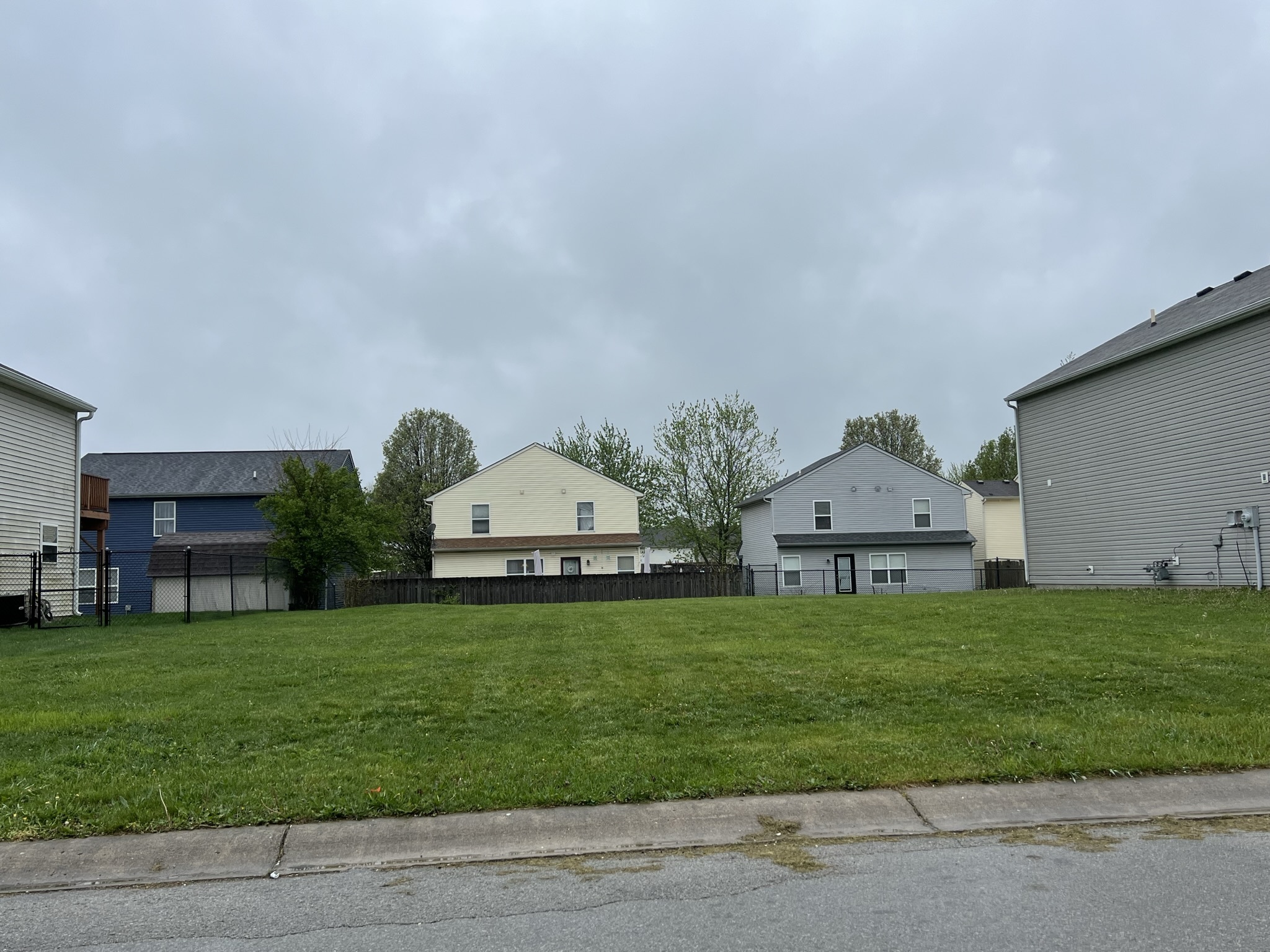 3962 Steelewater Way Indianapolis IN 46235
