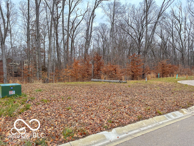 5089 Oak Ridge Trail Columbus IN 47201