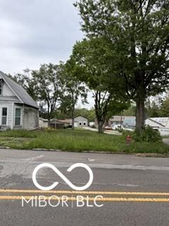 237 S Jefferson Street Knightstown IN 46148