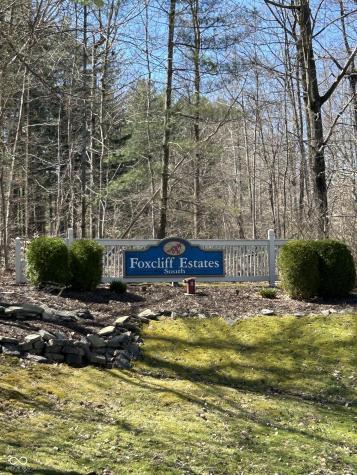 2036 Silver Fox Drive W Martinsville IN 46151