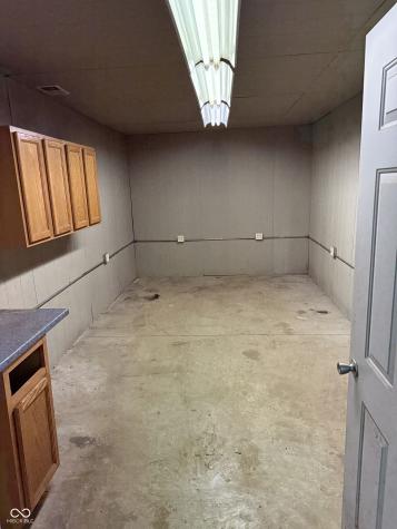 9512 Brookville Road Indianapolis IN 46239