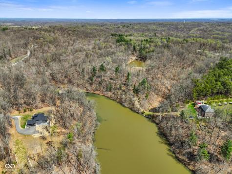 2013-2006 S Austin Court Martinsville IN 46151