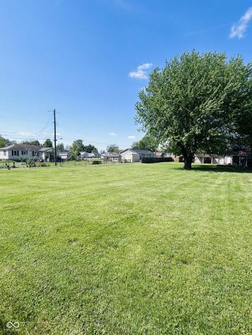 1006 W 10th Street Connersville IN 47331