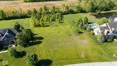 9335 Pleasant View Lane Zionsville IN 46077