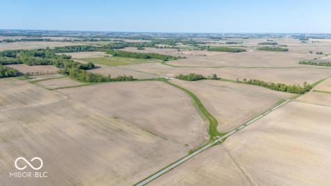 650 N 400 East Windfall IN 46076