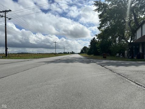 2996 N Us 421 Whitestown IN 46075
