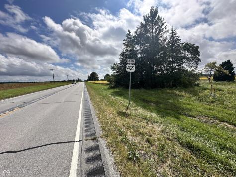 2996 N Us 421 Whitestown IN 46075
