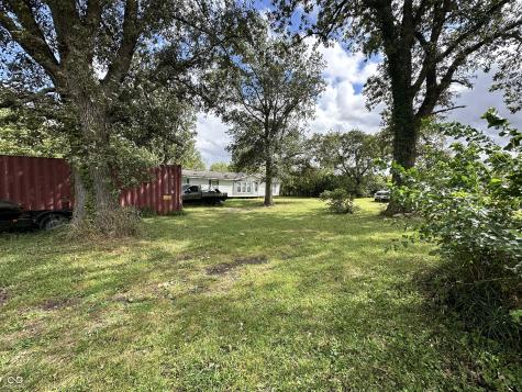 2996 N Us 421 Whitestown IN 46075
