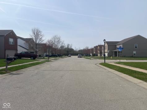 12710 White Rabbit Drive Indianapolis IN 46235