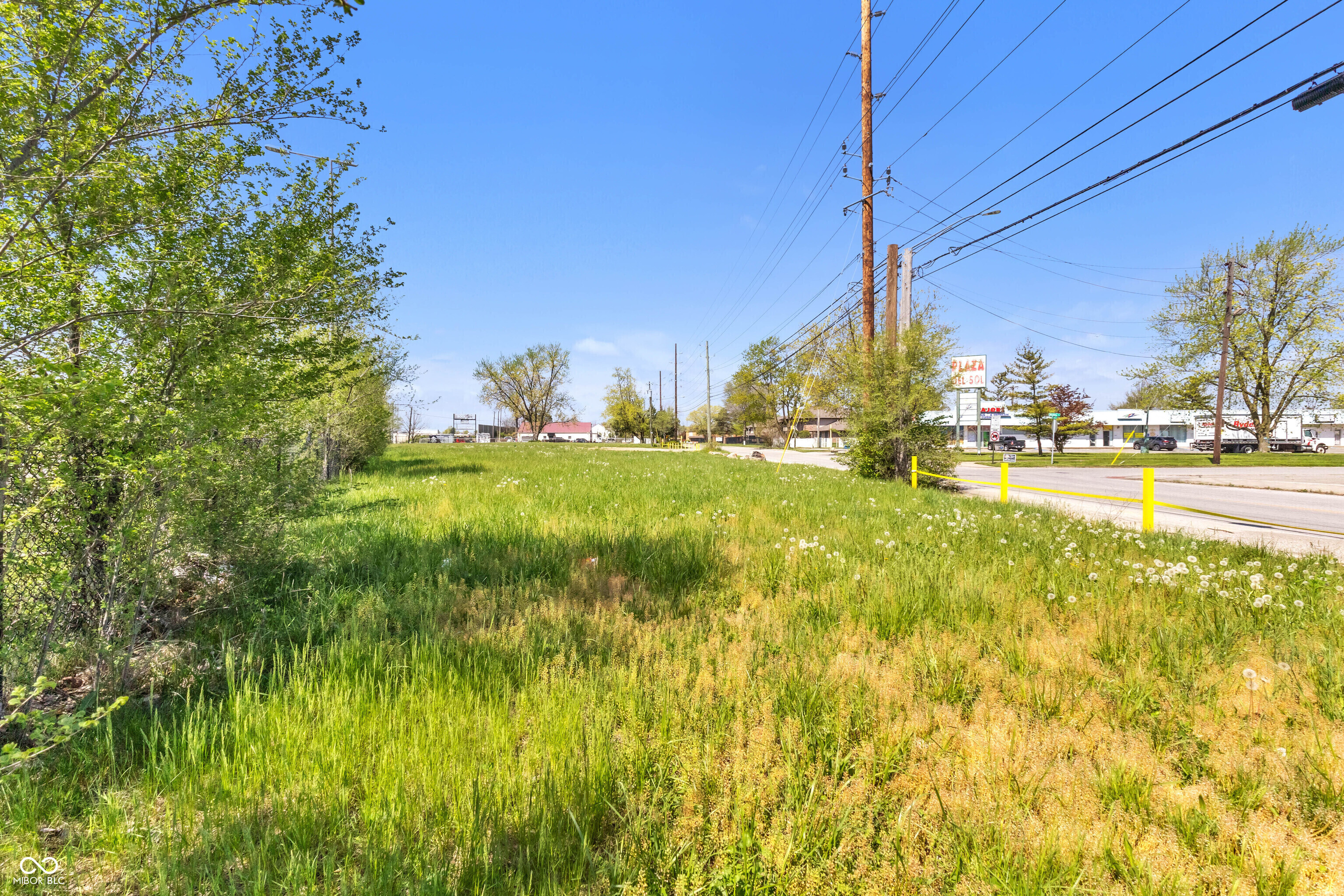 5814 W Washington Street Indianapolis IN 46241
