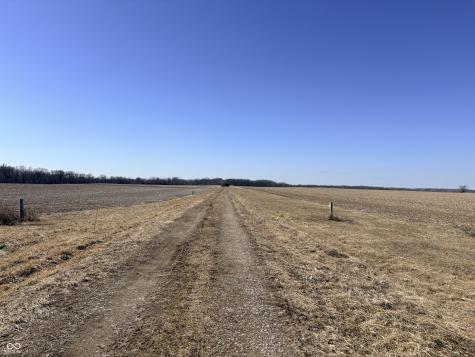 2091 E Sr 236 Roachdale IN 46172