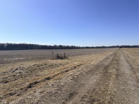 2091 E Sr 236 Roachdale IN 46172
