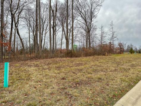 5179 Oak Ridge Trail Columbus IN 47201