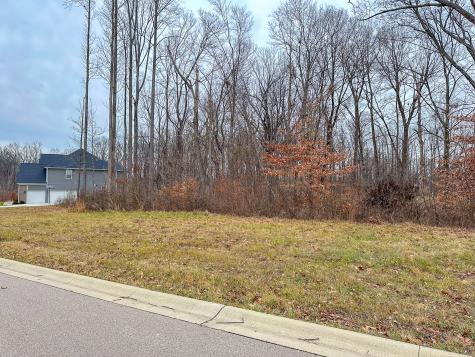 5179 Oak Ridge Trail Columbus IN 47201