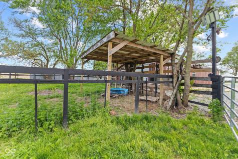 8734 N 200 W Alexandria IN 46001