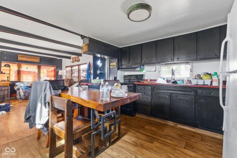 8734 N 200 W Alexandria IN 46001