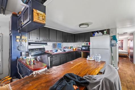 8734 N 200 W Alexandria IN 46001