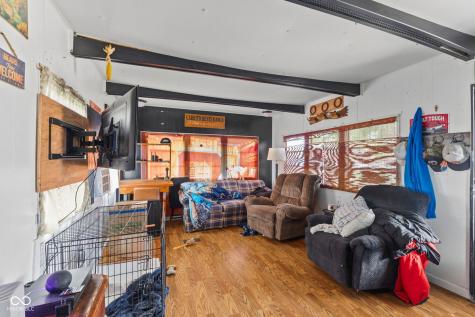 8734 N 200 W Alexandria IN 46001