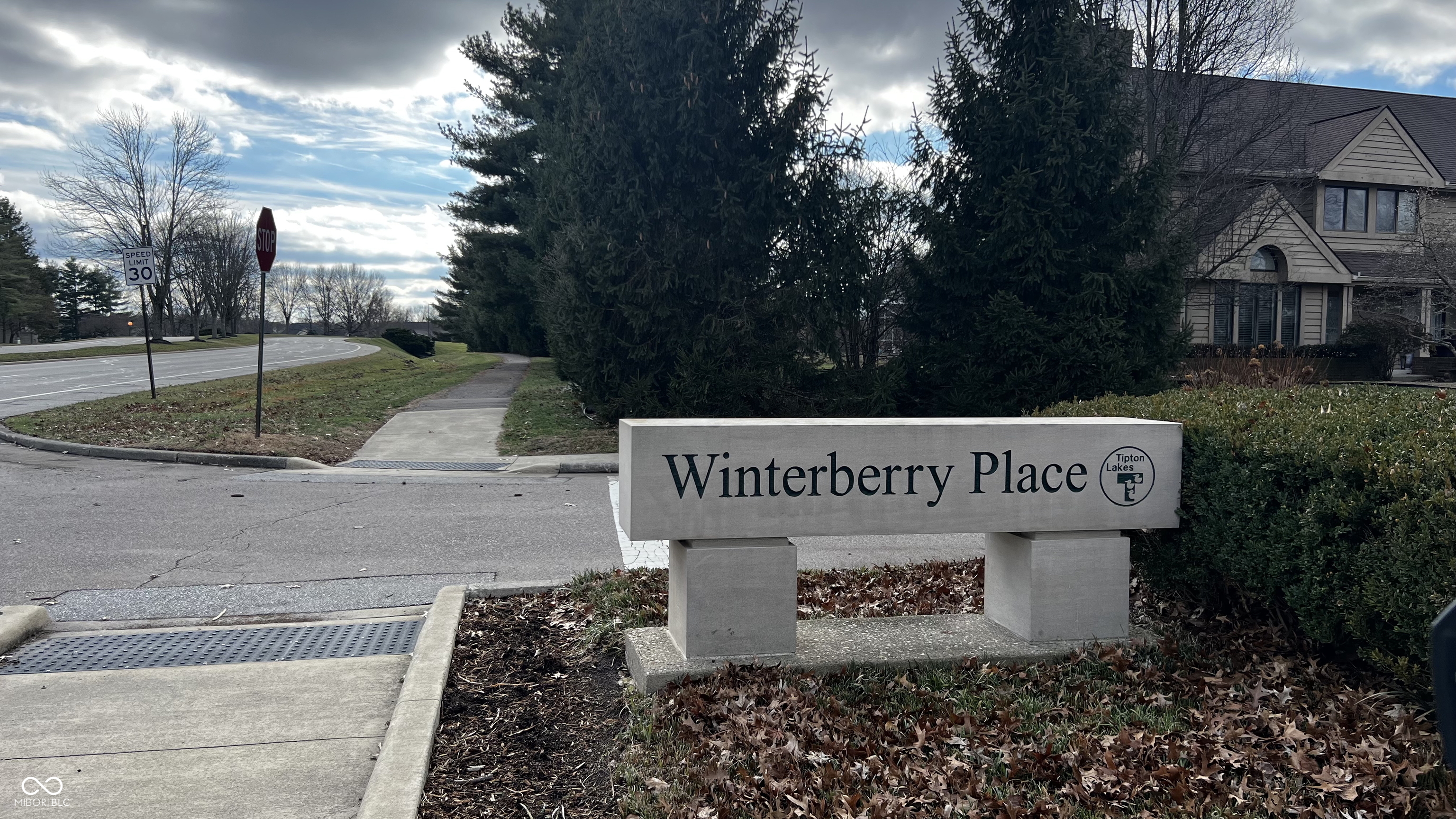 4780 Winterberry Place Columbus IN 47201