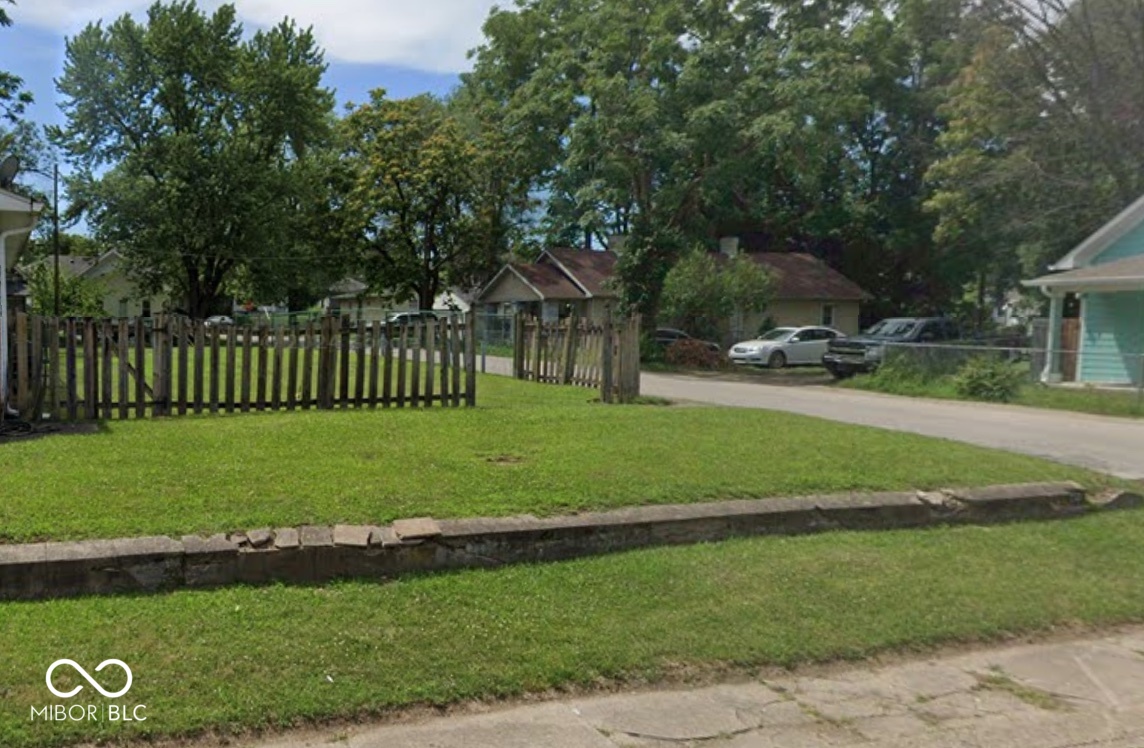 2198 N Dexter Street Indianapolis IN 46202
