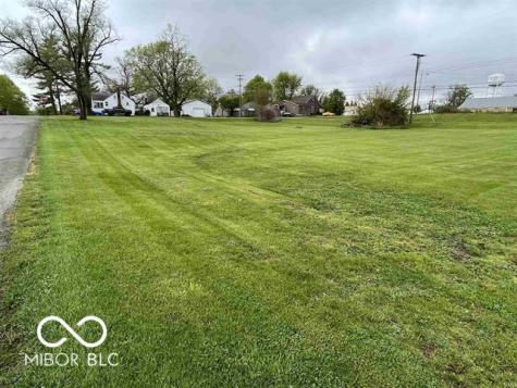120 NW Union Street Eaton IN 47338