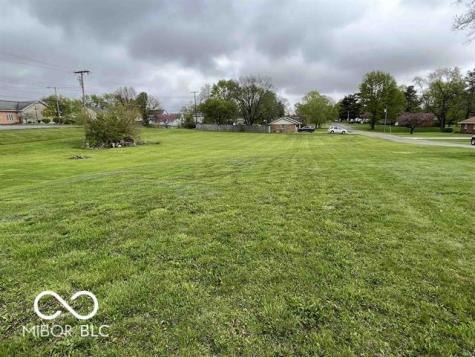 120 NW Union Street Eaton IN 47338