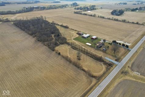 437 N State Road 135 Bargersville IN 46106