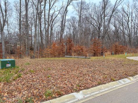 5086 Oak Ridge Trail Columbus IN 47201