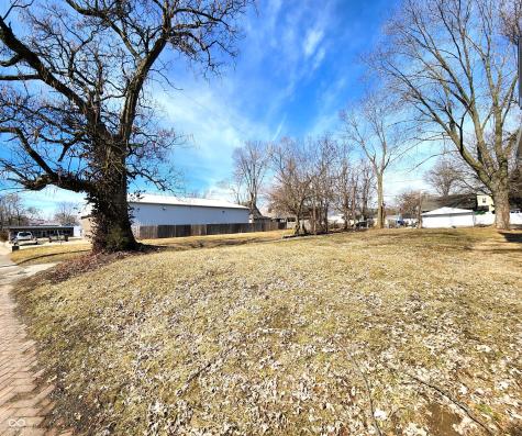 2618 E Michigan Street Indianapolis IN 46201