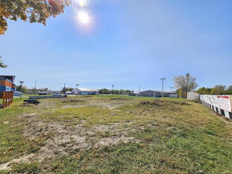 800 W Chestnut Street Union City IN 47390