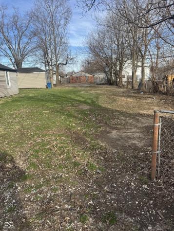 2821 Collier Street Indianapolis IN 46241