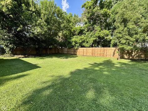 422 E 49th Street Indianapolis IN 46205