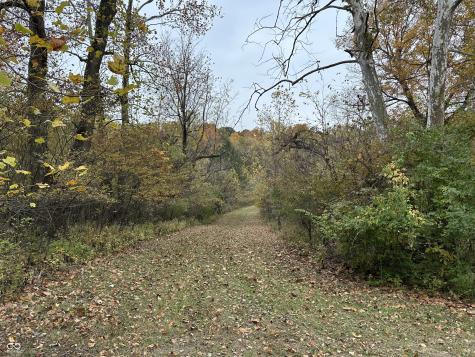 8351 S State Road 39 Clayton IN 46118