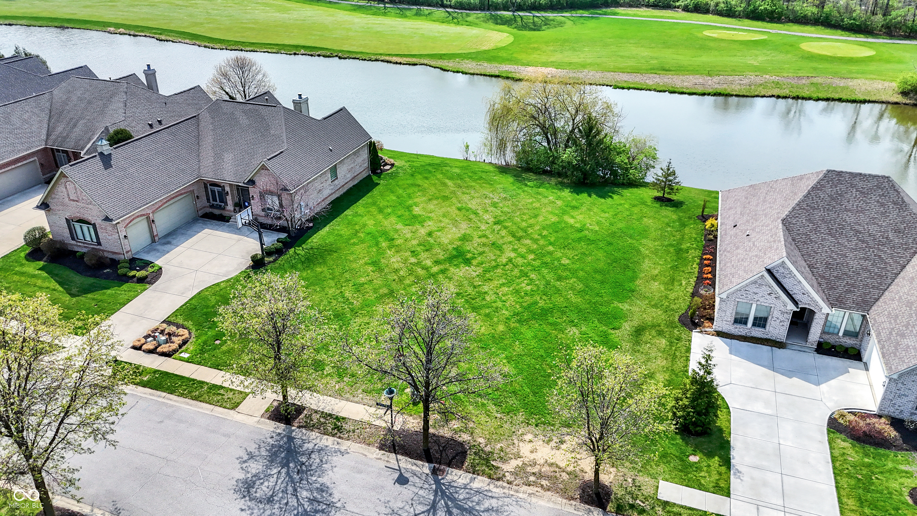 11995 Edgefield Drive Fishers IN 46037