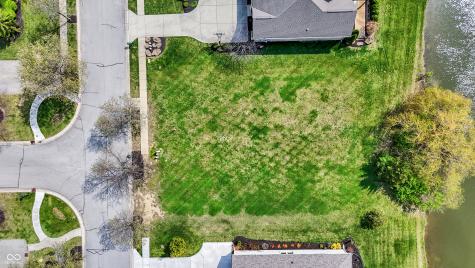 11995 Edgefield Drive Fishers IN 46037