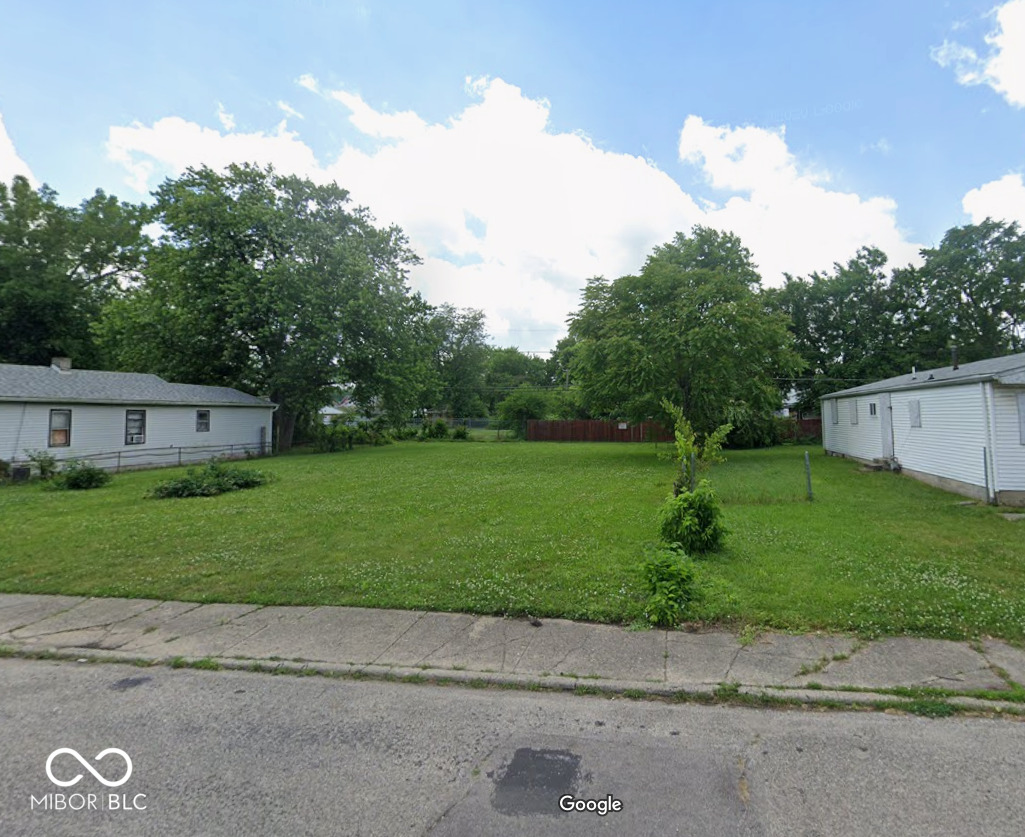 944 Lynn Street Indianapolis IN 46222