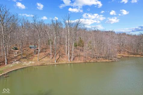 8172 E Ash Road Bloomfield IN 47424