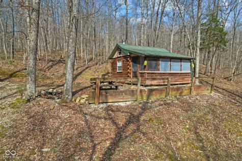 8172 E Ash Road Bloomfield IN 47424