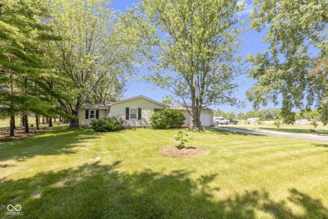 8440 E 216th Street Cicero IN 46034