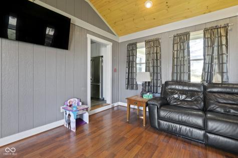 8440 E 216th Street Cicero IN 46034