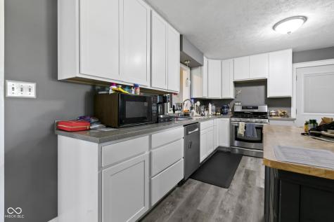 8440 E 216th Street Cicero IN 46034