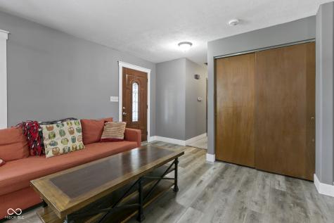 8440 E 216th Street Cicero IN 46034