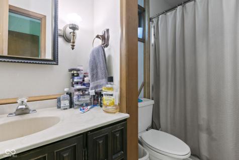 8440 E 216th Street Cicero IN 46034